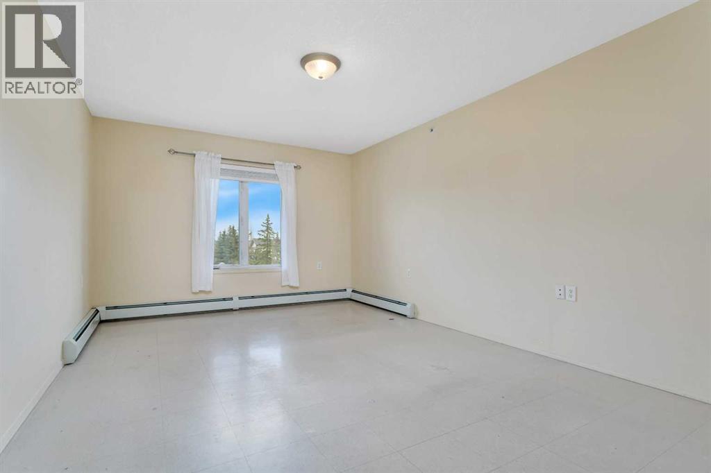 #301 80A Kelloway Crescent - 13
