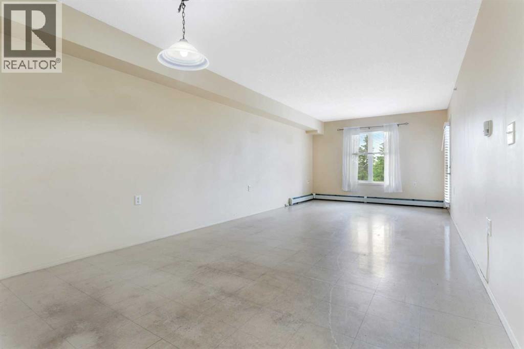 #301 80A Kelloway Crescent - 9