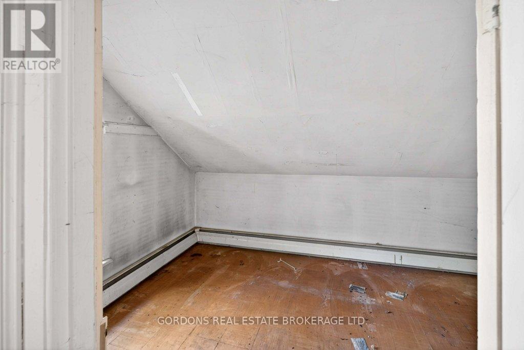 1000 UNITY ROAD - Image 42