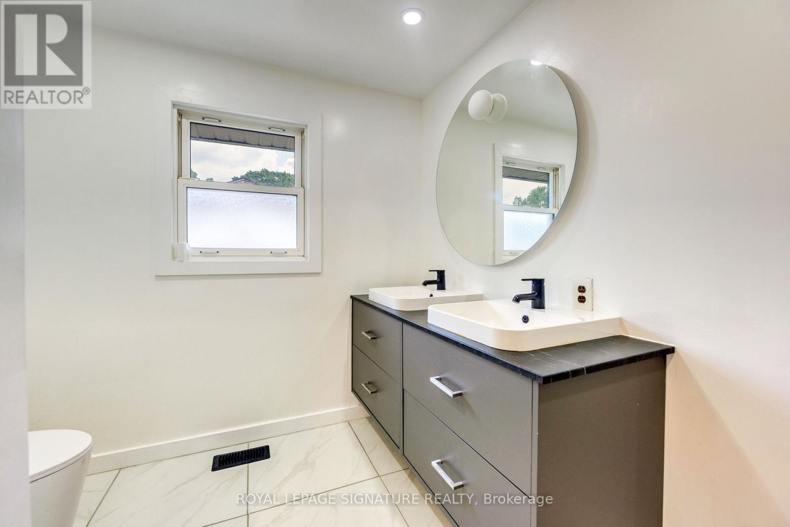 685 AMESBURY COURT - 13