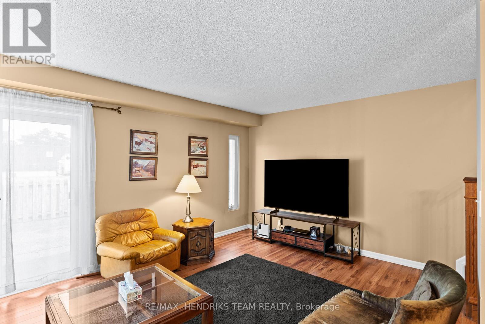 #20 64 FORSTER STREET - 11