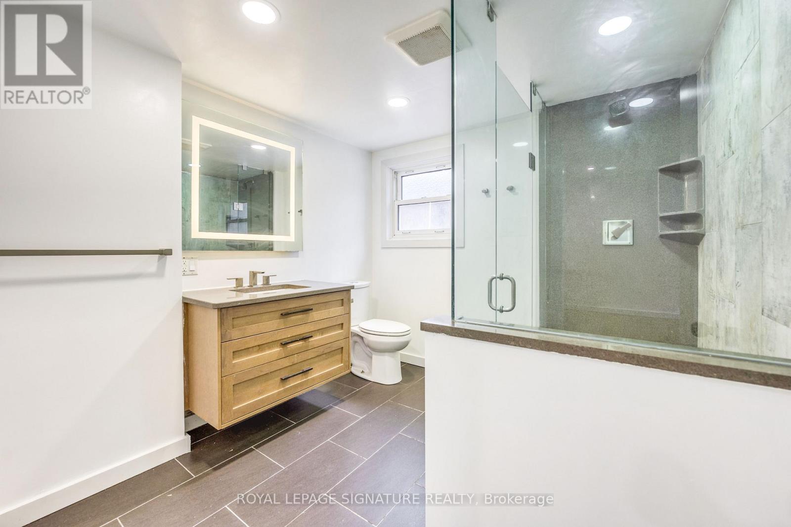 685 AMESBURY COURT - 21
