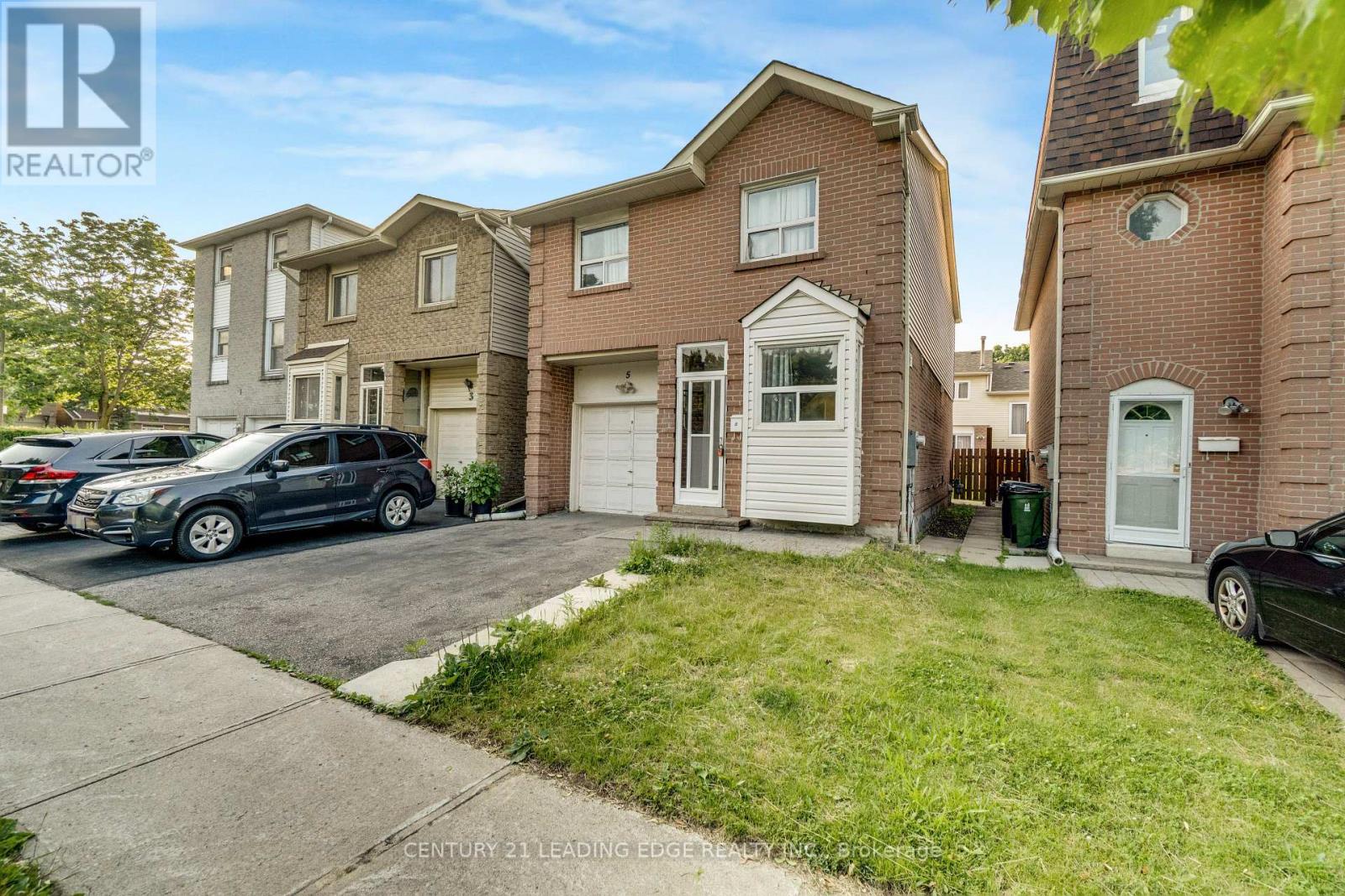 5 KIMBERCROFT COURT - 1