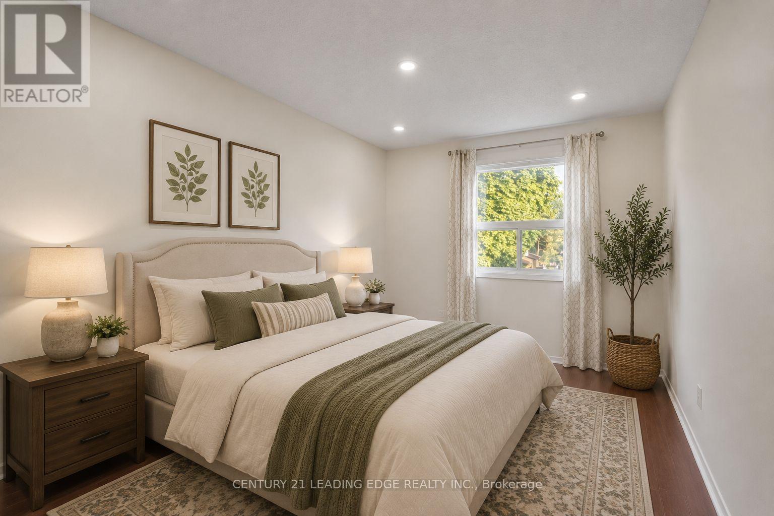 5 KIMBERCROFT COURT - 18