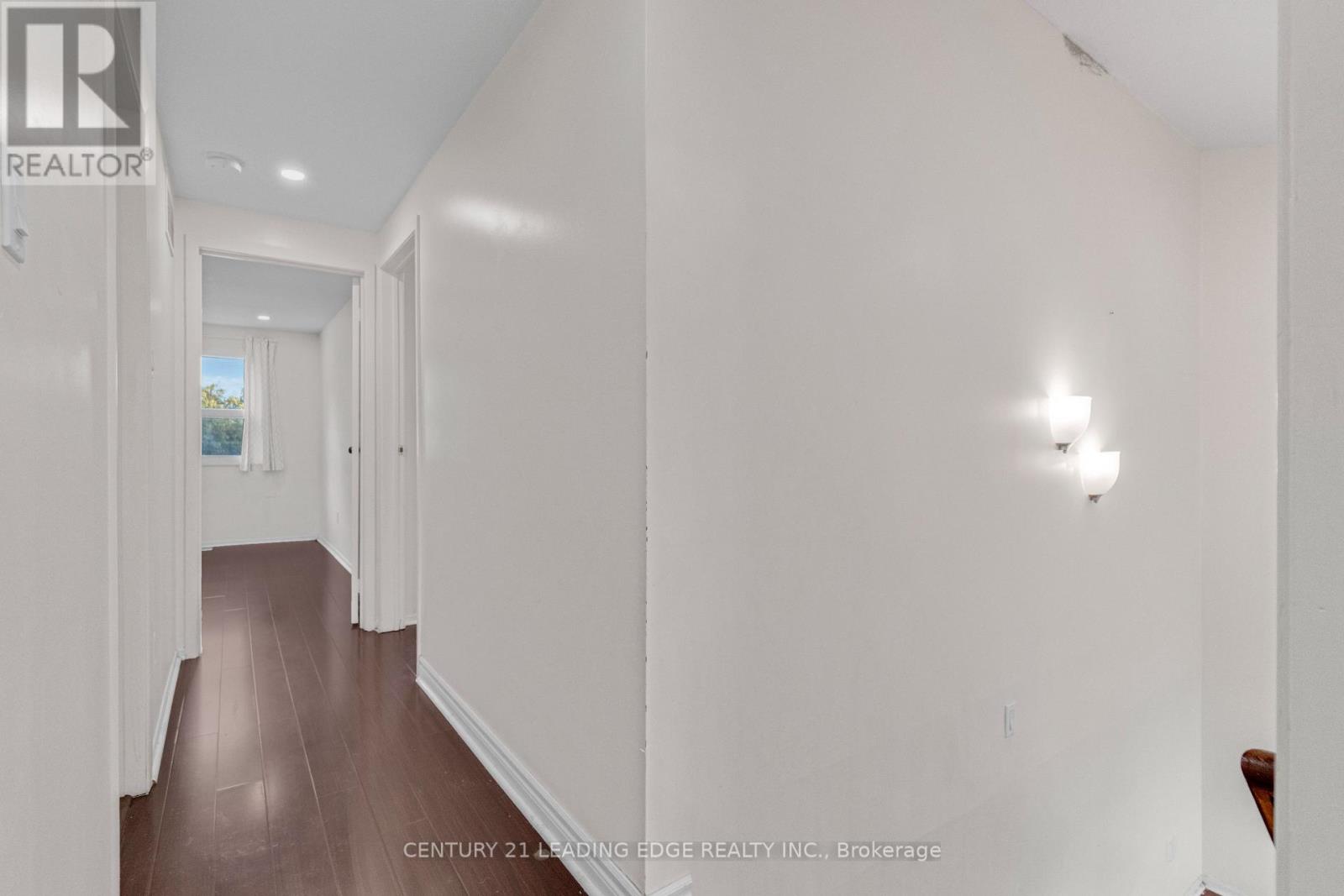 5 KIMBERCROFT COURT - 23