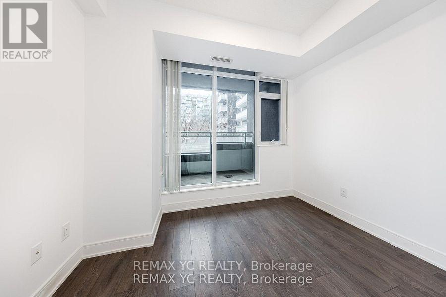 #217 525 ADELAIDE STREET W - 13