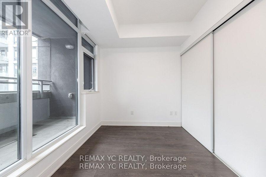 #217 525 ADELAIDE STREET W - 14