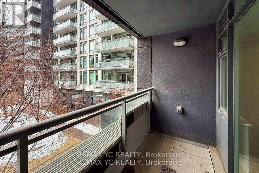 #217 525 ADELAIDE STREET W - 19