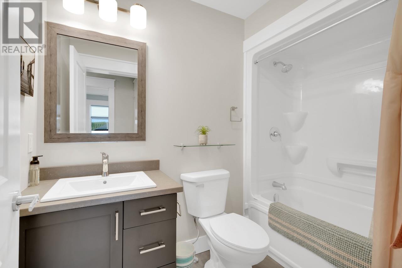 782 CITY VIEW Drive - 20