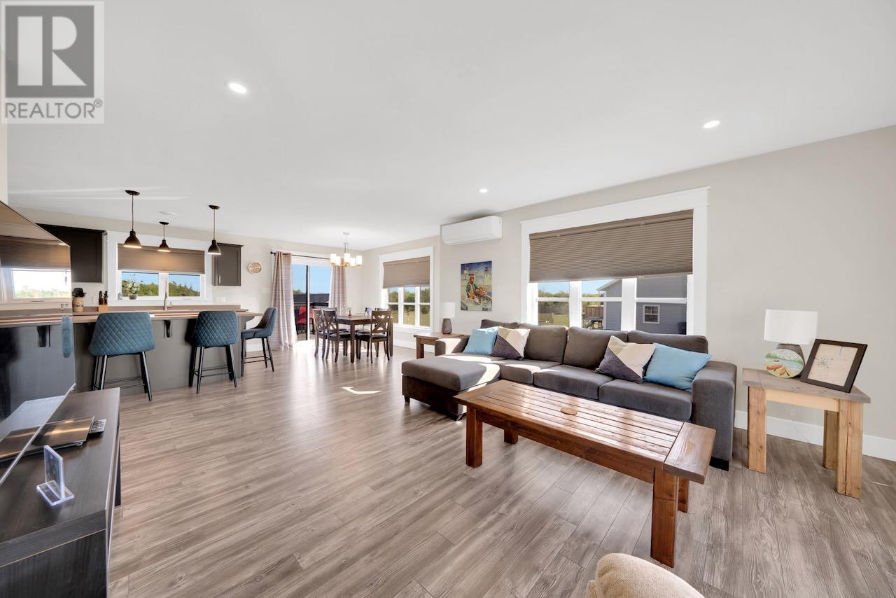 782 CITY VIEW Drive - 7