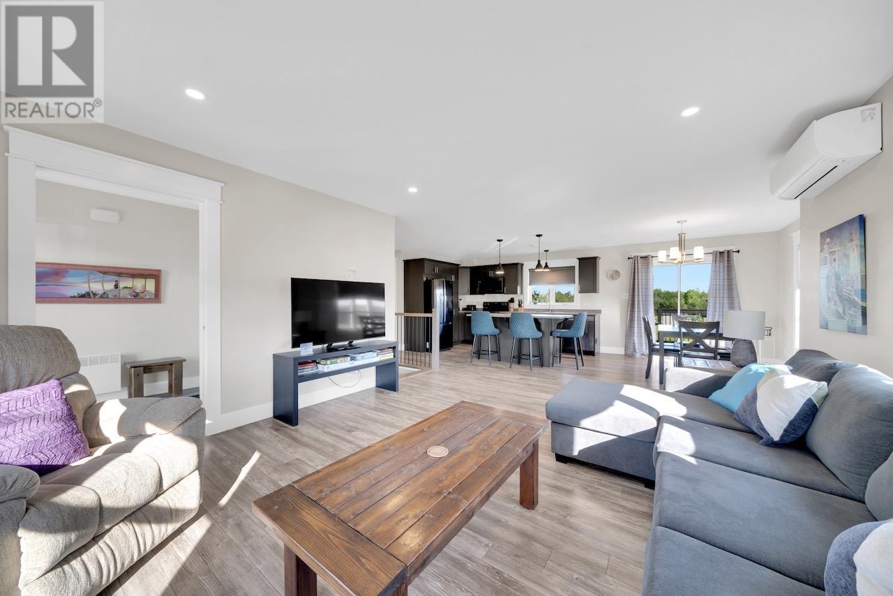 782 CITY VIEW Drive - 8