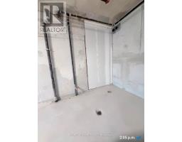 153 - 3401 Ridgeway Drive, Mississauga, ON L5L0B9 Photo 12