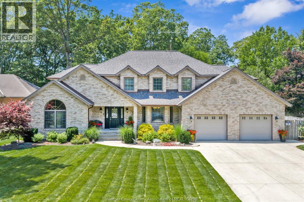 205 WOODLAND DRIVE - 1