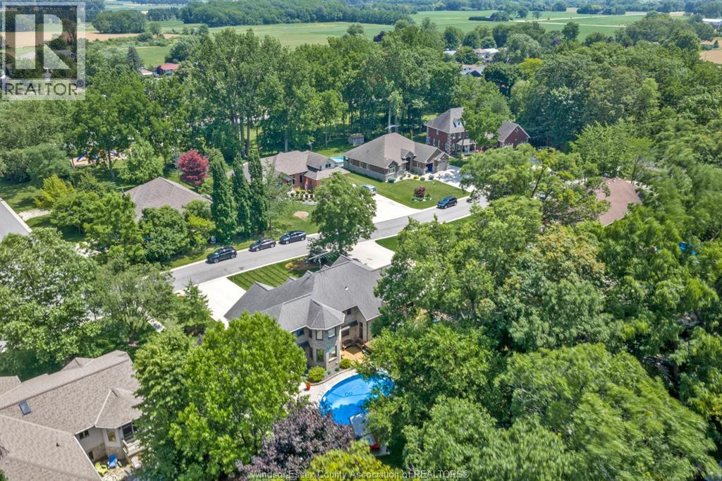 205 WOODLAND DRIVE - 3