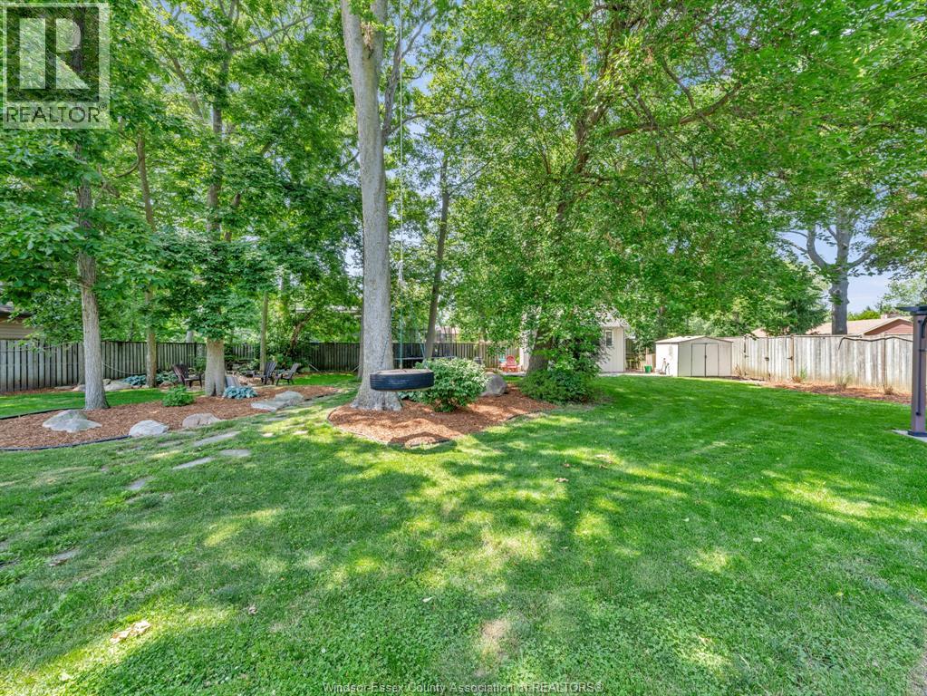 205 WOODLAND DRIVE - 8