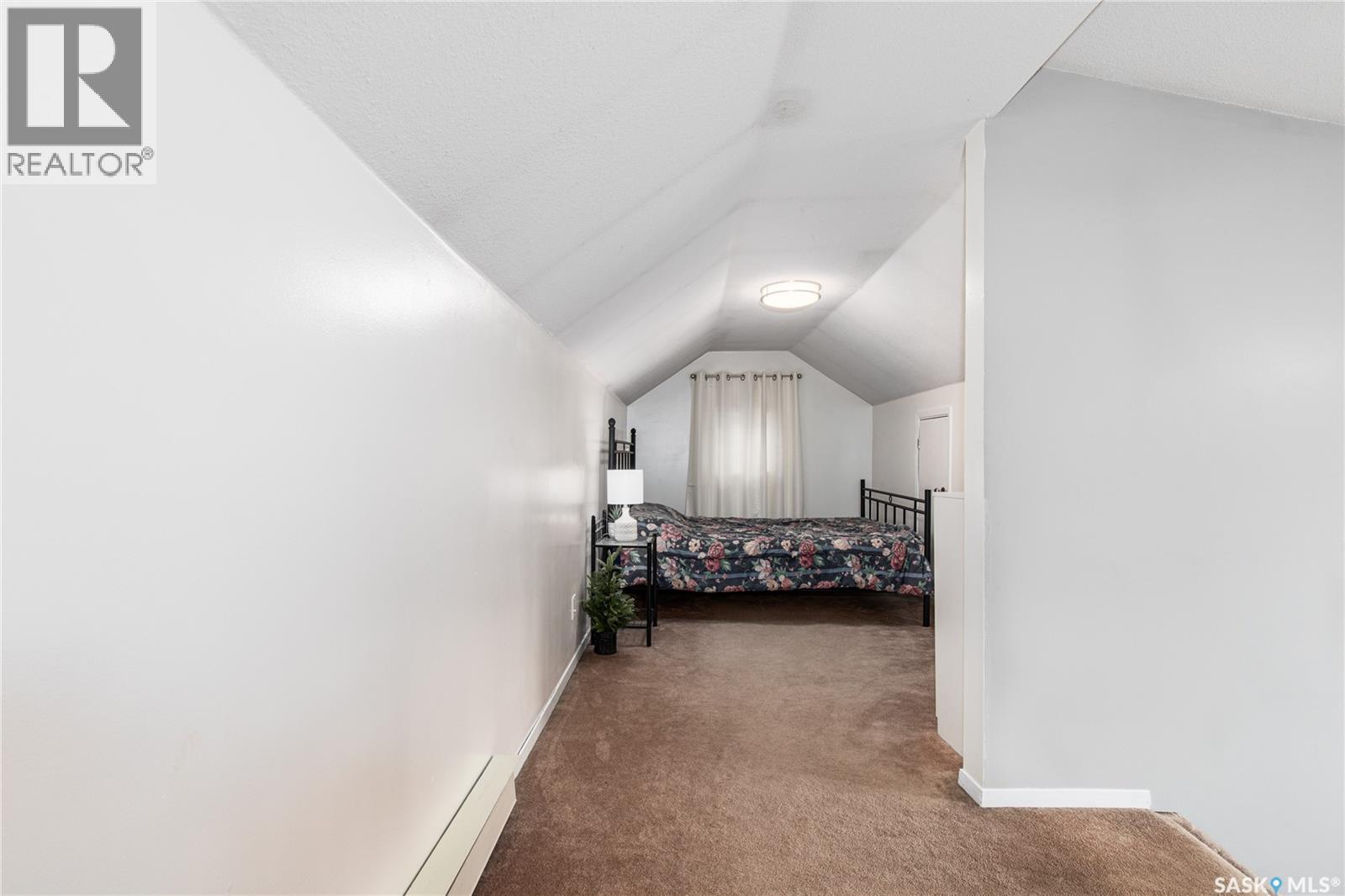 25 Alice CRESCENT - 23