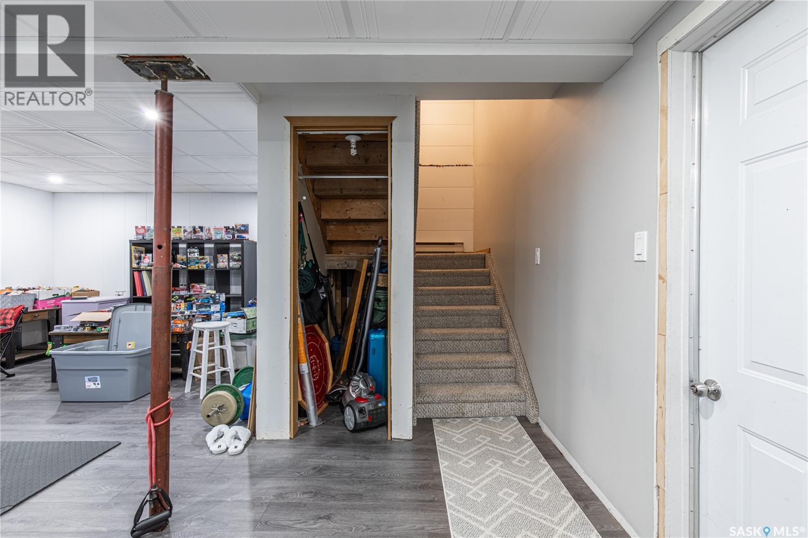 25 Alice CRESCENT - 28