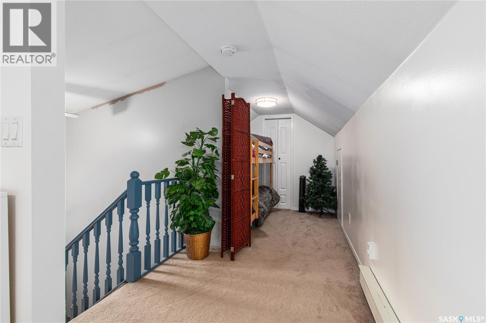 25 Alice CRESCENT - 25