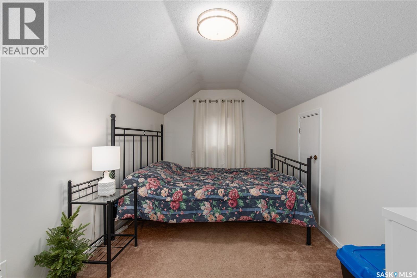 25 Alice CRESCENT - 24