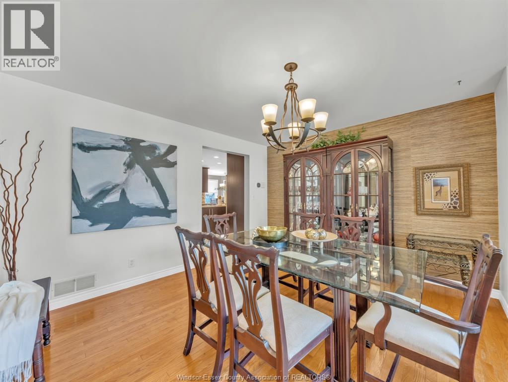 205 WOODLAND DRIVE - 17