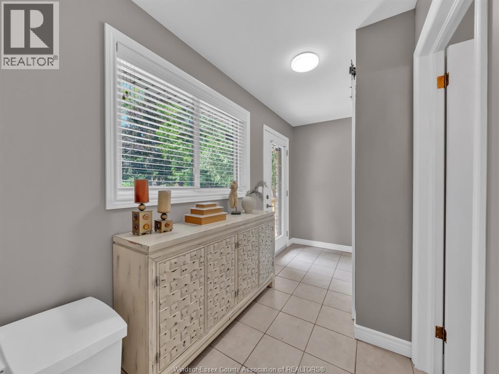 205 WOODLAND DRIVE - 27