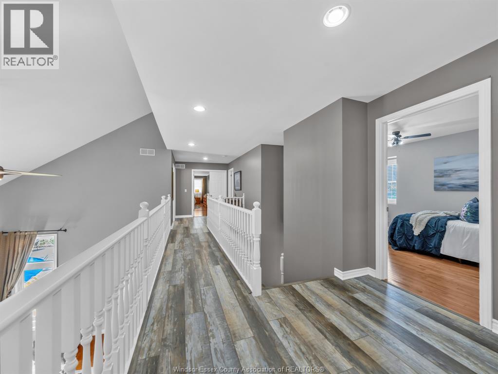 205 WOODLAND DRIVE - 32