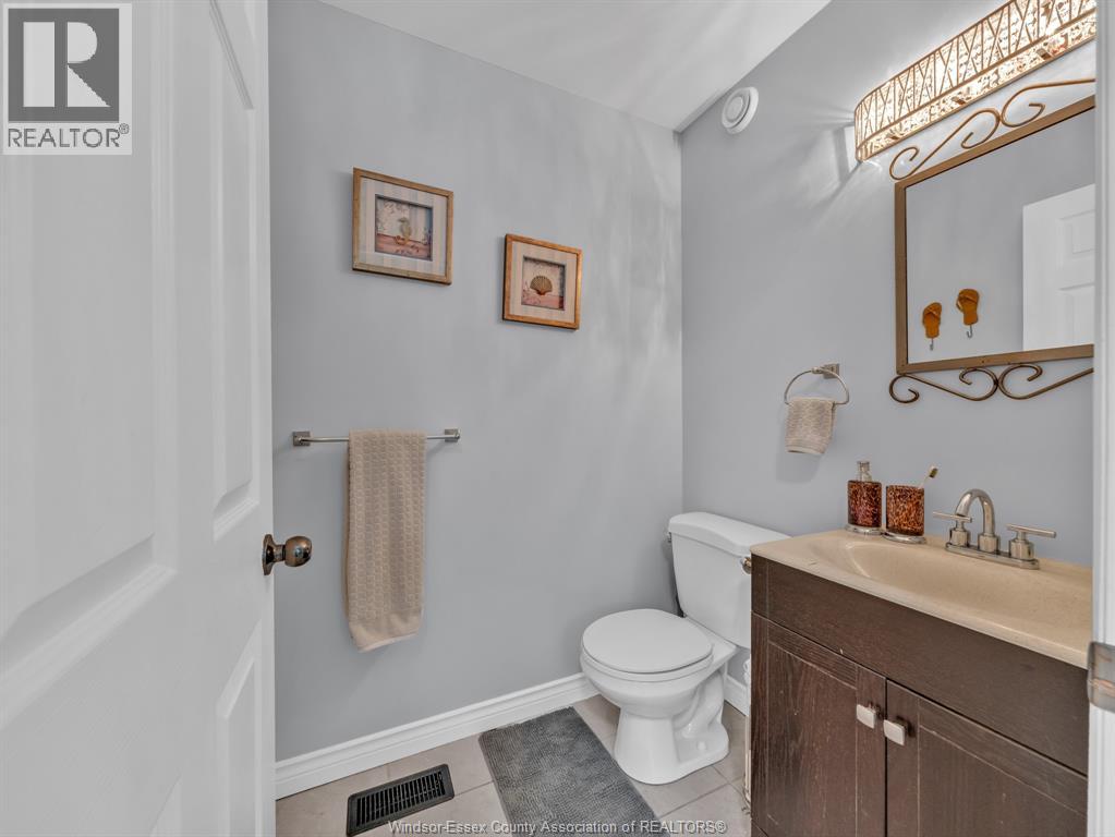 205 WOODLAND DRIVE - 28