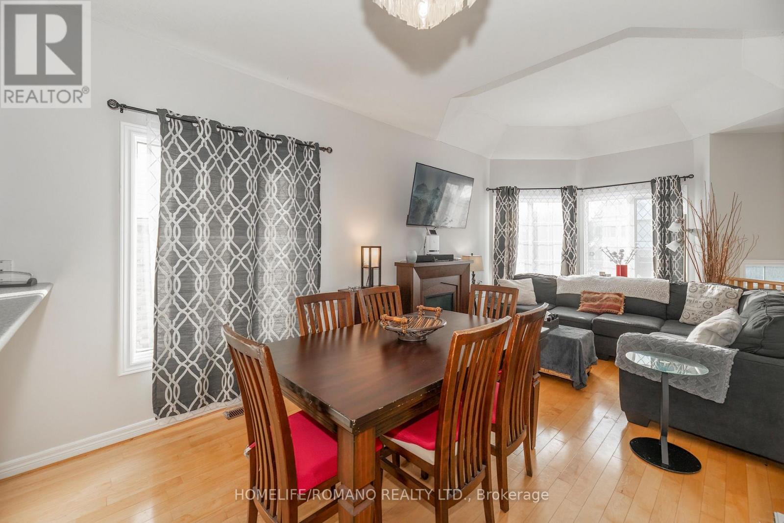 25 BEDELL CRESCENT - 13