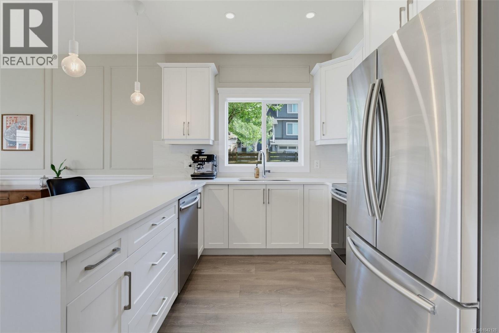 1102 Crispin Pl - 7
