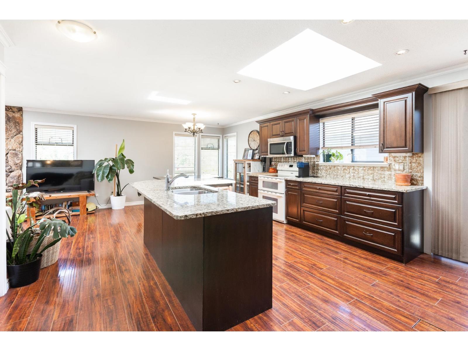 2266 WILLOUGHBY WAY, Langley