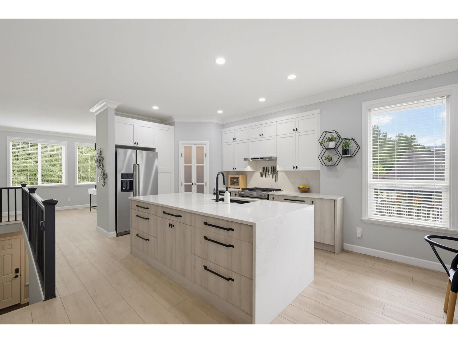 5 Bed, 4 Bath House for Sale in Abbotsford – 3763 MCKINLEY DRIVE, Abbotsford – MLS# R3140712 - Image 9