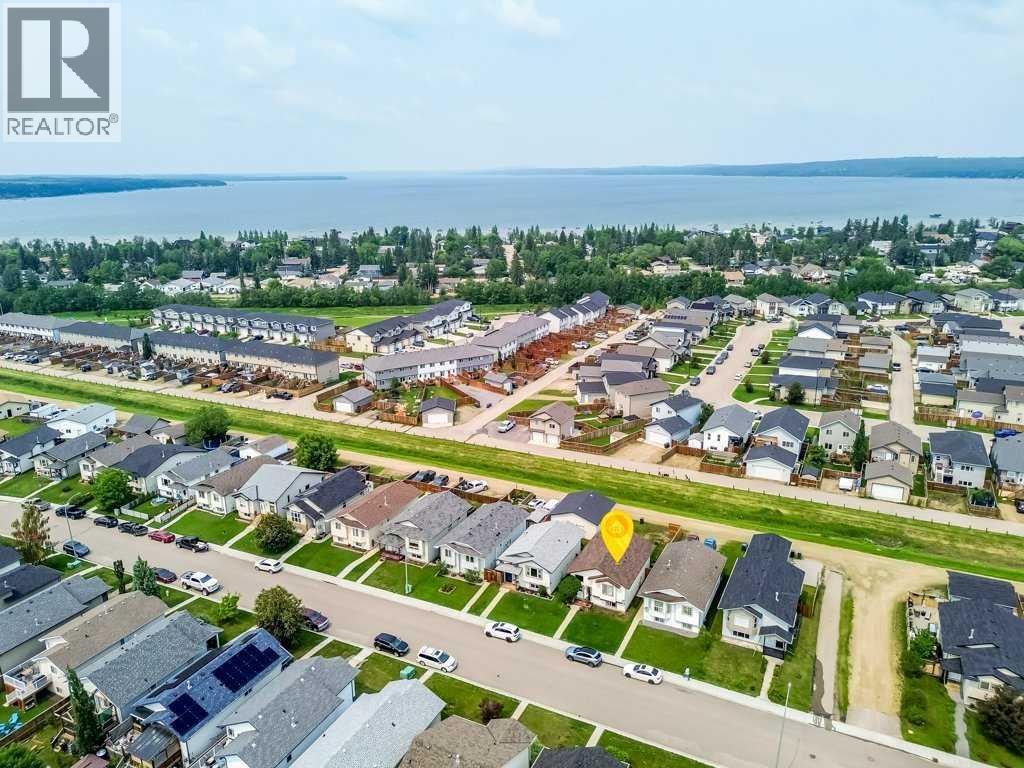 Listing photo – 28 Hunter Road, Sylvan Lake