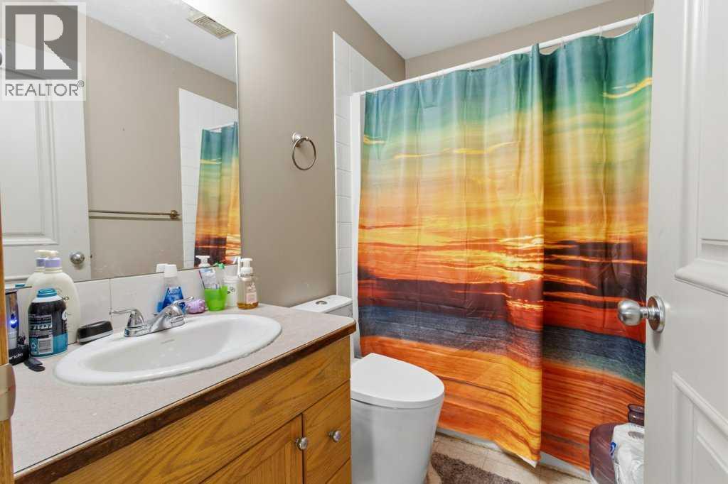 Listing photo – 28 Hunter Road, Sylvan Lake
