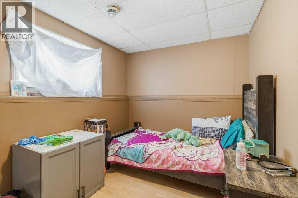 Listing photo – 28 Hunter Road, Sylvan Lake