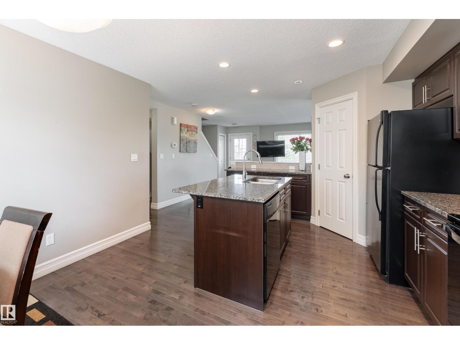 #46 655 TAMARACK RD NW - 9