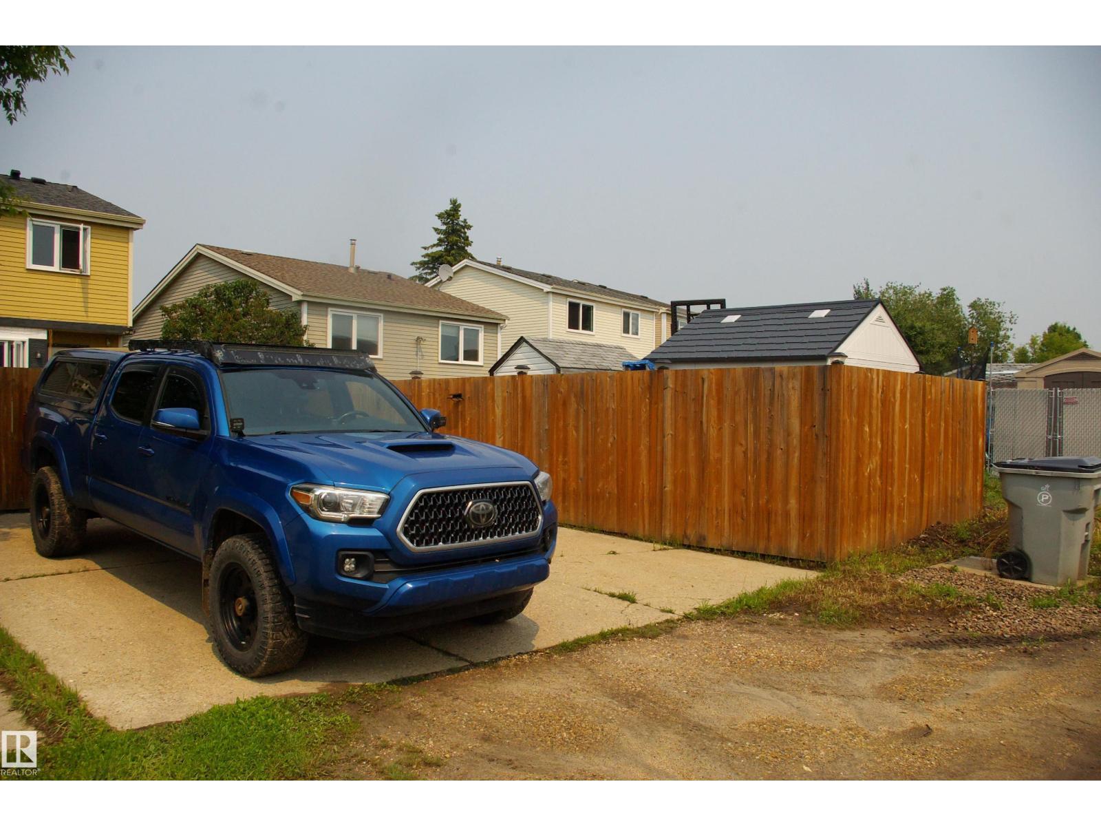 47 BIRCH DR — photo 15