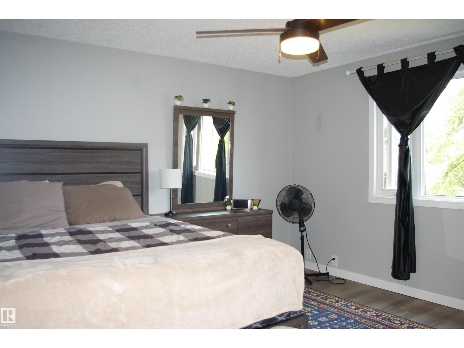 47 BIRCH DR — photo 16