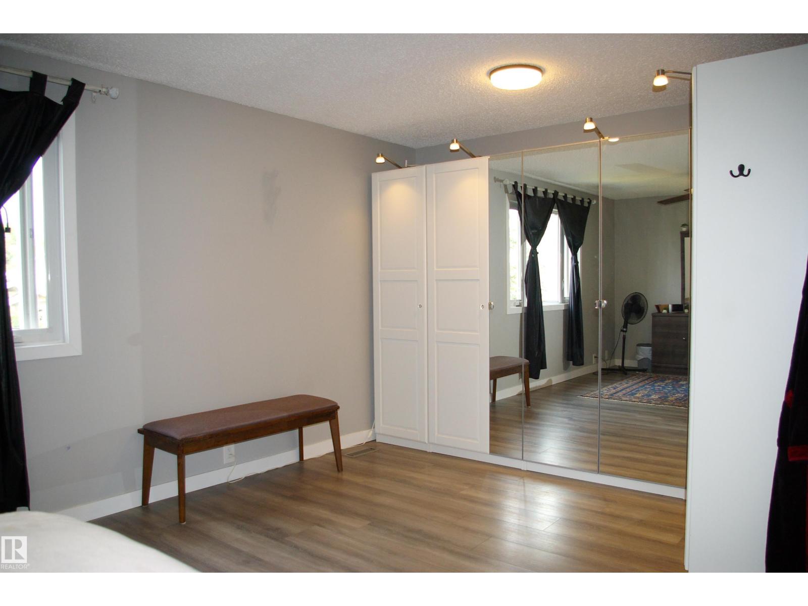 47 BIRCH DR — photo 18