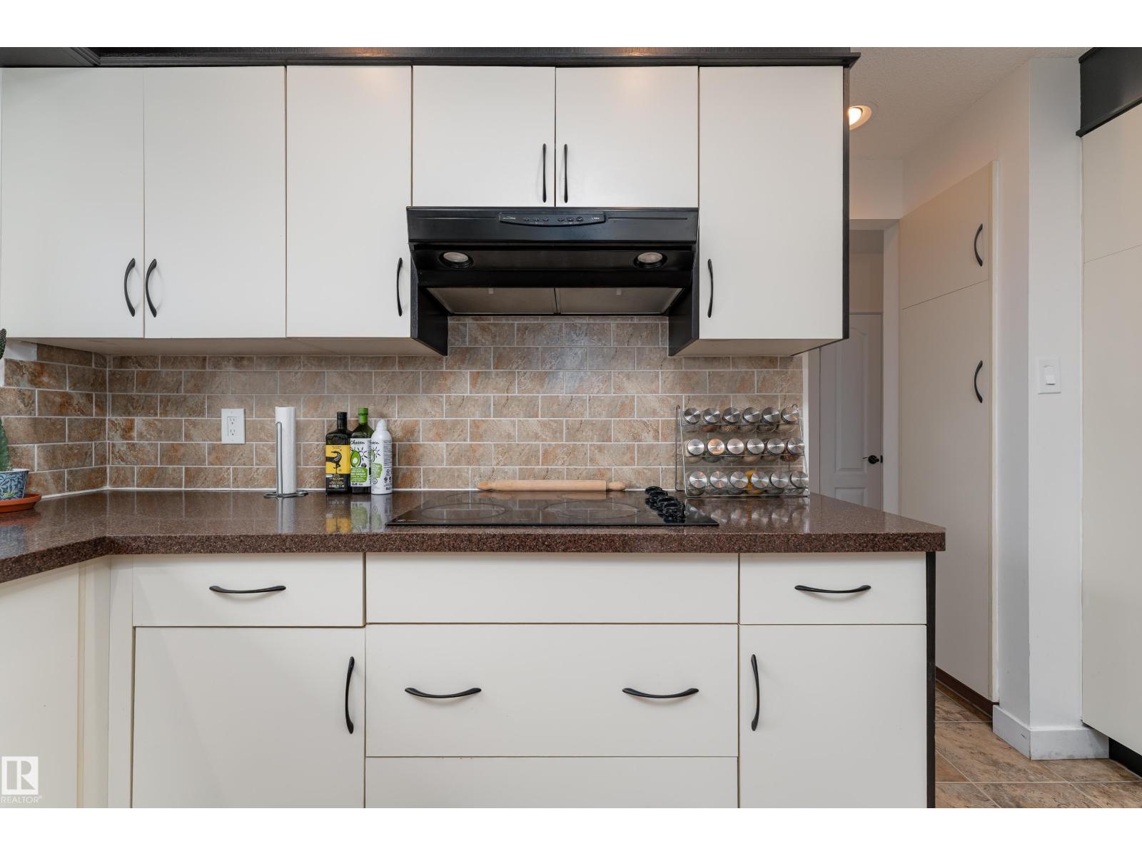 13616 137 ST NW - 11