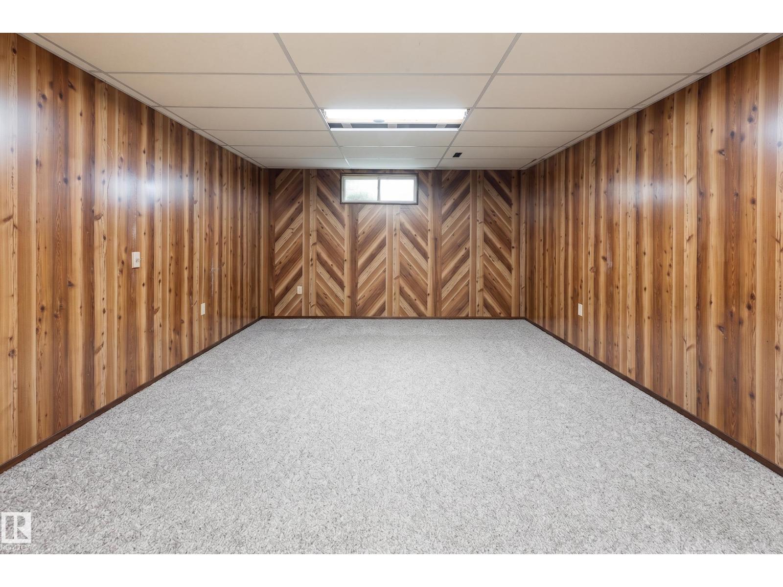 13616 137 ST NW - 27
