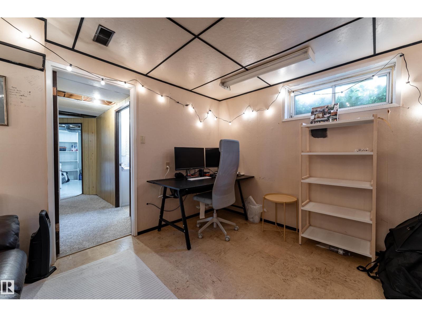13616 137 ST NW - 30