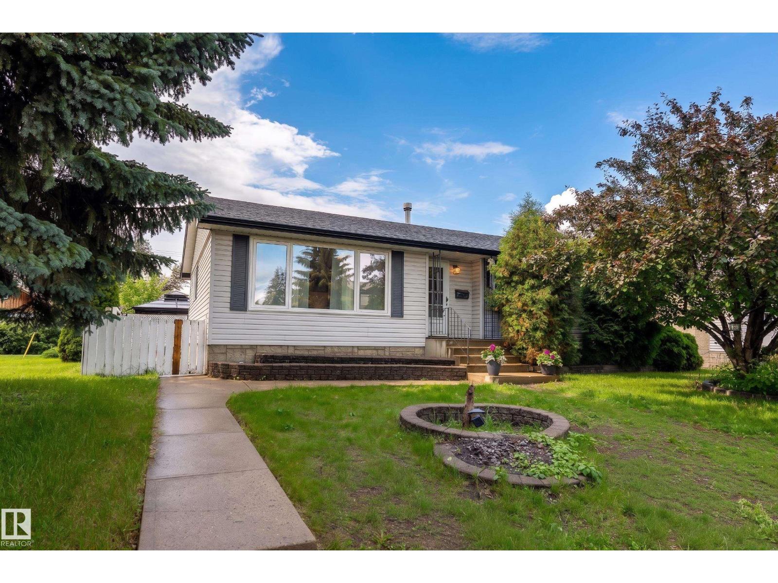 13616 137 ST NW - 32