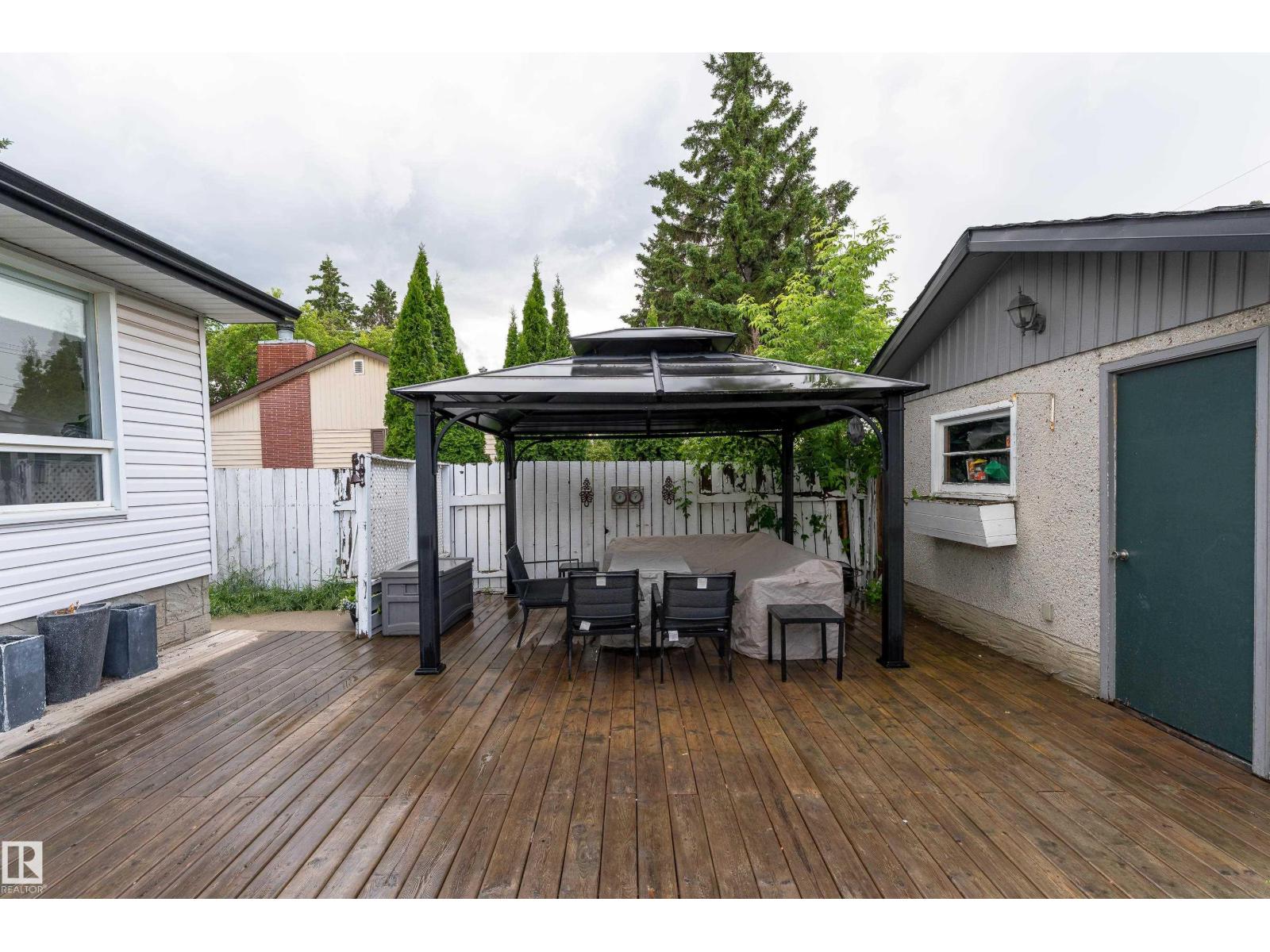 13616 137 ST NW - 36
