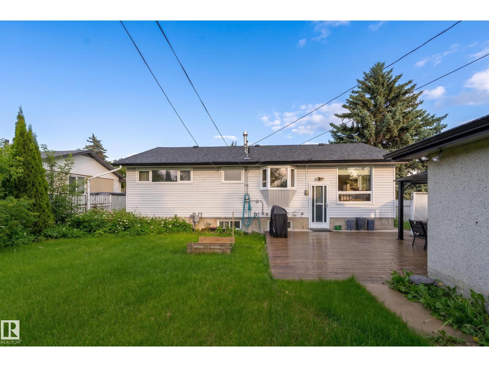 13616 137 ST NW - 37
