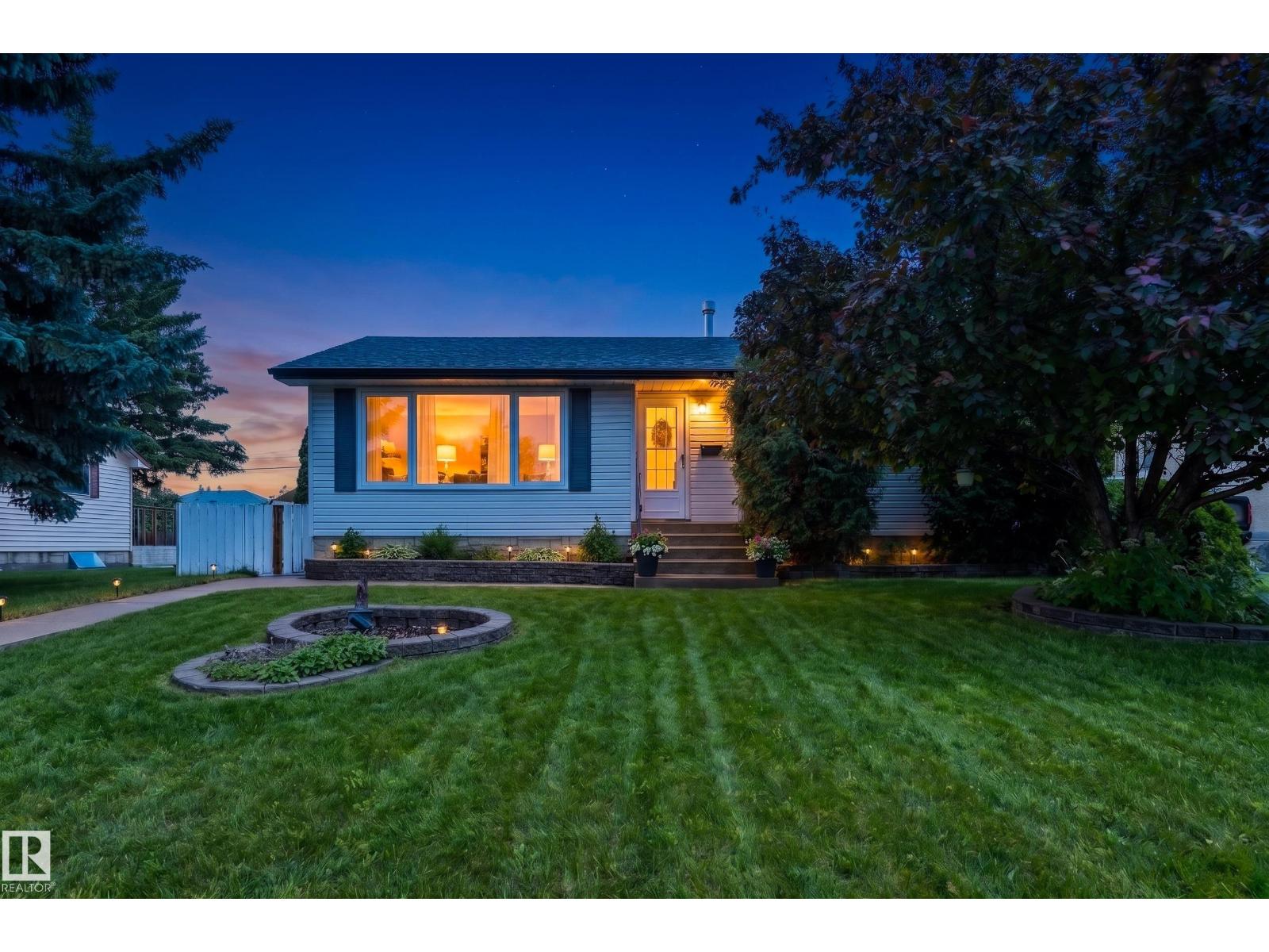 13616 137 ST NW - 44
