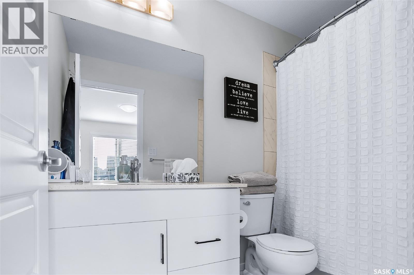 #4238 Brighton CIRCLE - 18