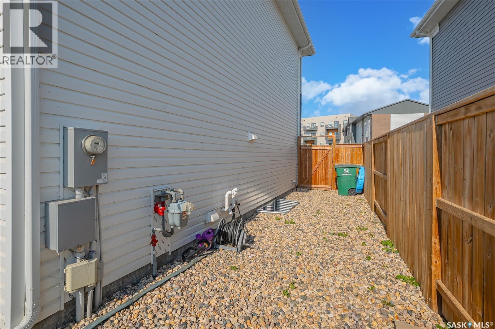 #4238 Brighton CIRCLE - 31