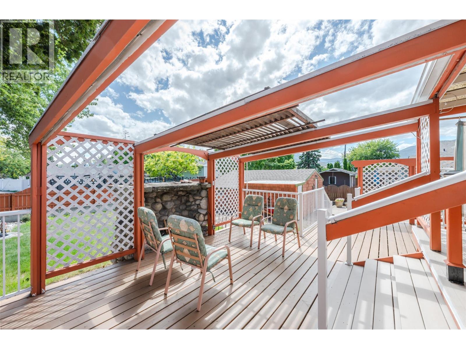 76 Huth Avenue - 26