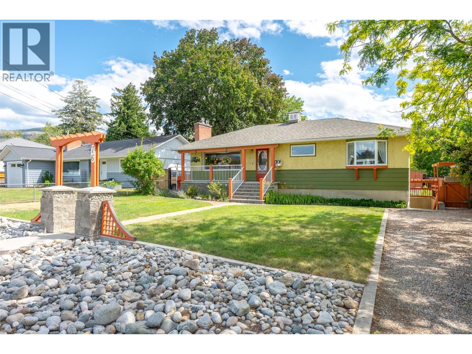76 Huth Avenue - 1