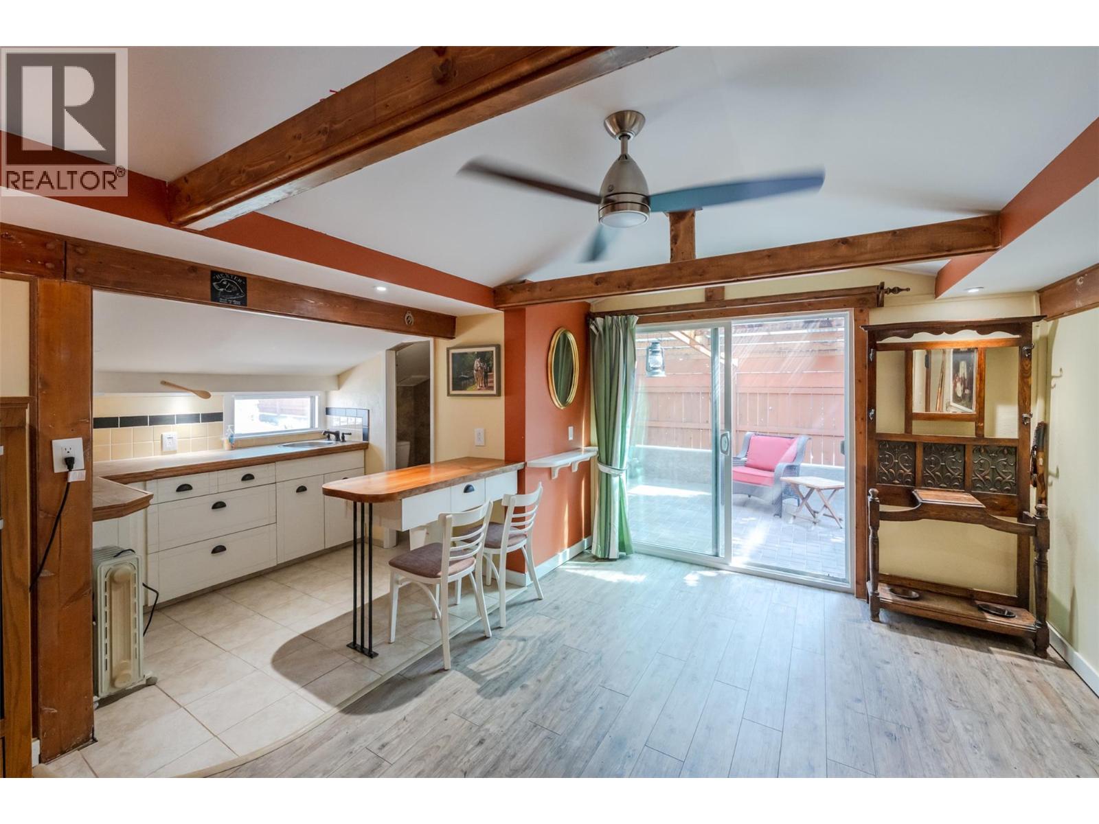 76 Huth Avenue - 49